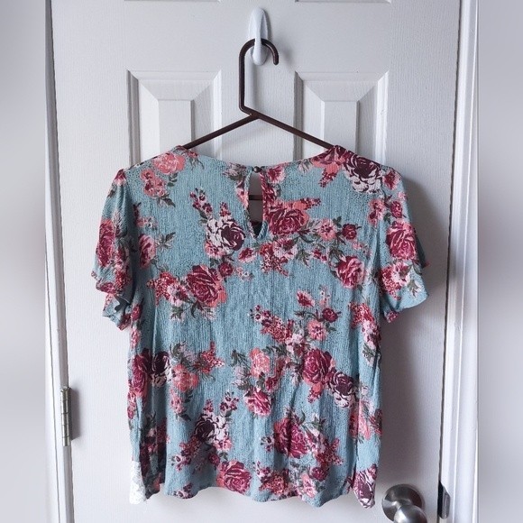 Rewind - Green & Pink Floral Lace Blouse - Picture 3 of 6